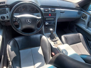 Mercedes E-Class foto 6