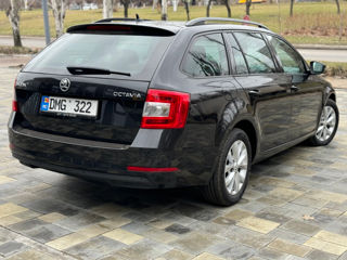 Skoda Octavia foto 9