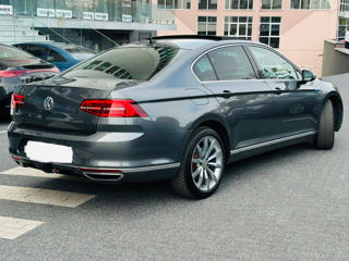 Volkswagen Passat foto 3