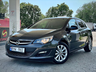 Opel Astra foto 1