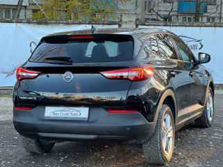 Opel Grandland X foto 8