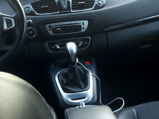 Renault Grand Scenic foto 3