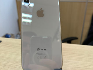 iPhone X 64Gb White фото 1