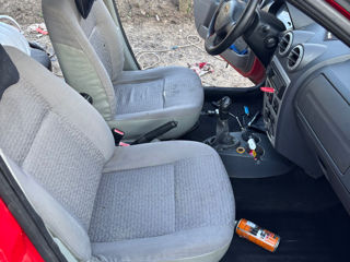 Dacia Logan foto 4
