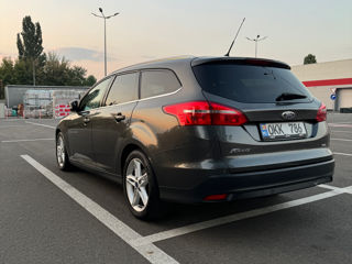 Ford Focus фото 6