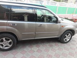 Nissan X-Trail foto 1