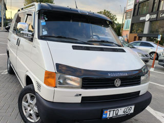 Volkswagen Transporter foto 1