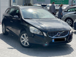 Volvo V60 foto 4