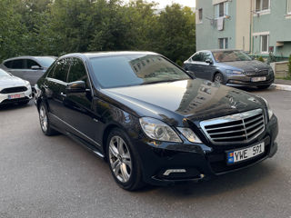 Mercedes E-Class foto 3