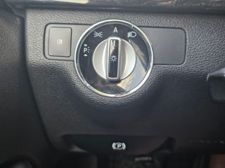 Mercedes E-Class фото 14