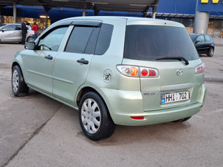 Mazda 2 foto 4