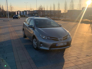 Toyota Auris foto 8