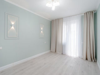 Apartament cu 3 camere, 72 m², Centru, Chișinău foto 3