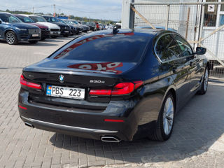 BMW 5 Series foto 5