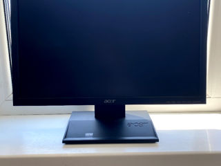 Acer V193W Db 19" foto 0