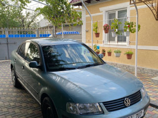 Volkswagen Passat foto 4