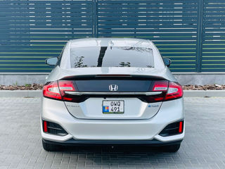 Honda Clarity foto 2