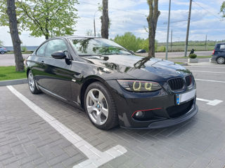 BMW 3 Series Coupe foto 2