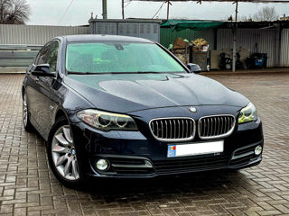 BMW 5 Series foto 3