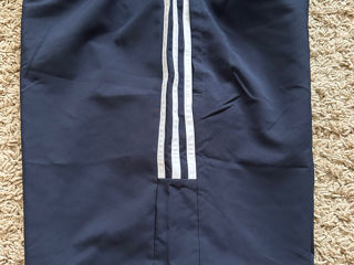 Adidas new foto 2