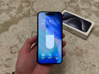 iPhone 15 Pro 128GB Blue Titanium foto 6