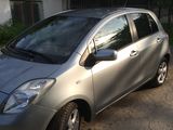 Toyota Yaris foto 2