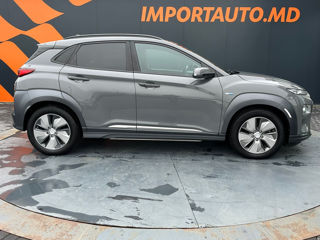 Hyundai Kona фото 4