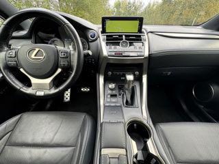 Lexus NX Series foto 4