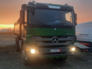 Mercedes ACTROS foto 3