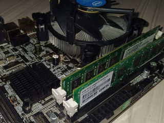 Vand placa de baza+xeon 3440+8 ram foto 2