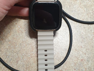 Vind ceas Fitbit Versa 2 stare foarte bună . foto 2