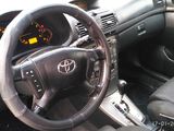 Toyota Avensis foto 5