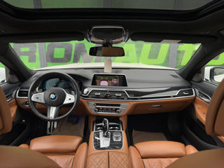 BMW 7 Series foto 16