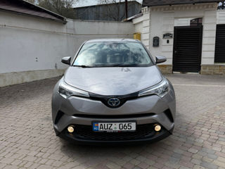 Toyota C-HR, 2017 г.