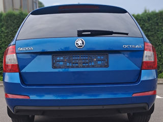 Skoda Octavia foto 9