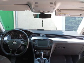 Volkswagen Passat foto 8