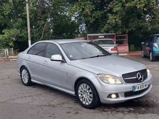 Mercedes C-Class foto 8