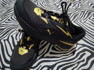 PUMA RS-Fast Metal V2 Black Team Gold foto 5