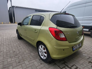 Opel Corsa foto 3