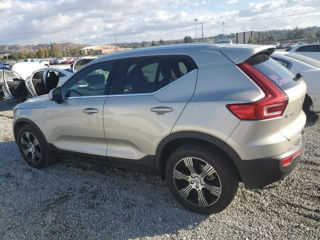 Volvo XC40 foto 2