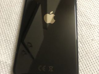 iPhone SE ( 2 gen) 128GB Black. Original foto 1