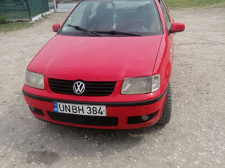 Volkswagen Polo foto 7