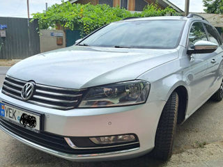 Volkswagen Passat foto 3