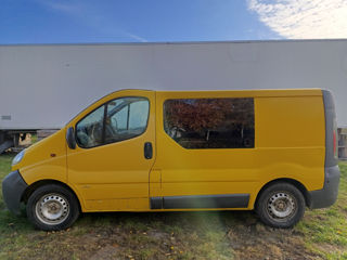 Opel Vivaro foto 3