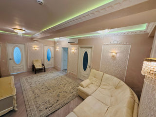 4-комн. кв., 97 м², 10/10 эт.