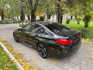 BMW 5 Series foto 5