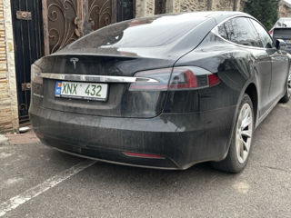 Tesla Model S foto 3