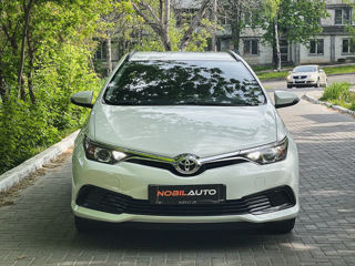 Toyota Auris foto 3