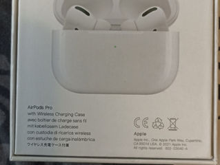 Коробка AirPods Pro