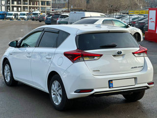 Toyota Auris foto 8